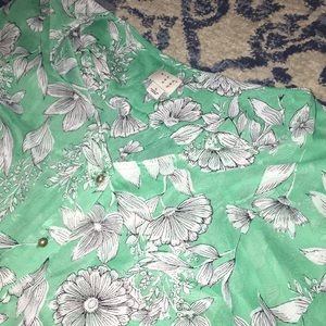 Green Floral Buttoned Down Blouse